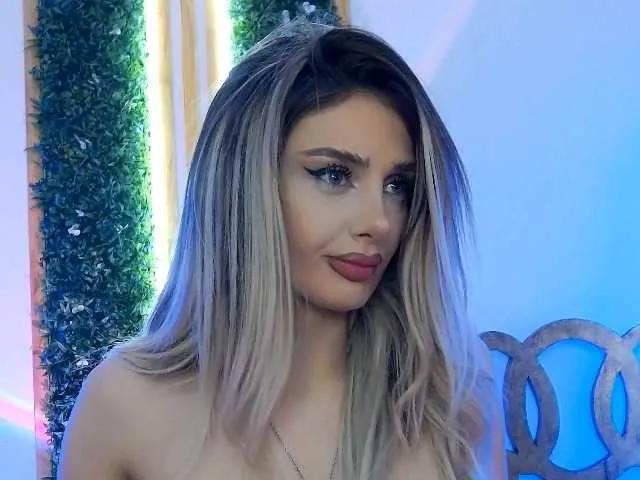 alessyaBaby from BongaCams