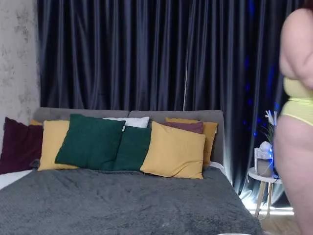 Alisawoods from BongaCams