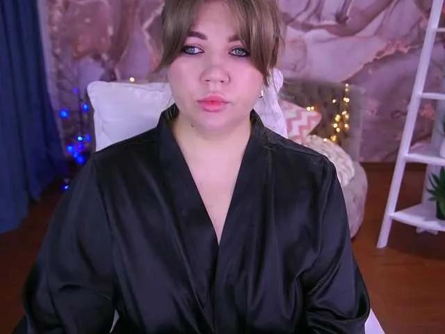 Watch hot performer AlishaMalinka AlishaMalinka from BongaCams