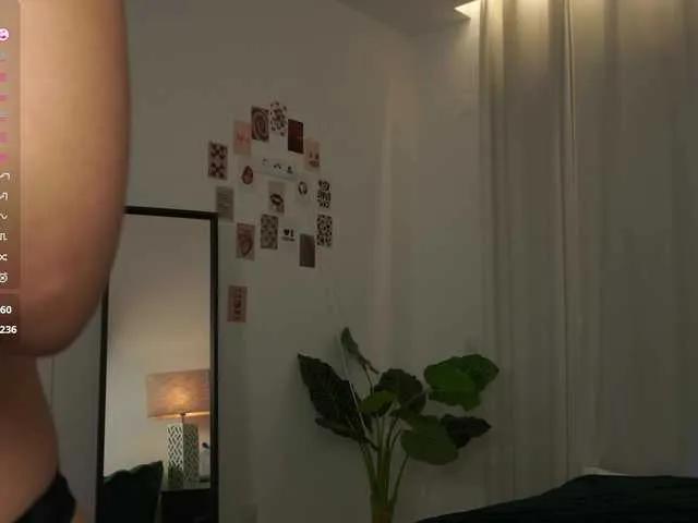 alissa-sun69 from BongaCams