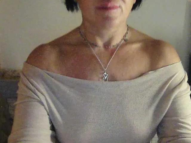 Althea000 from BongaCams