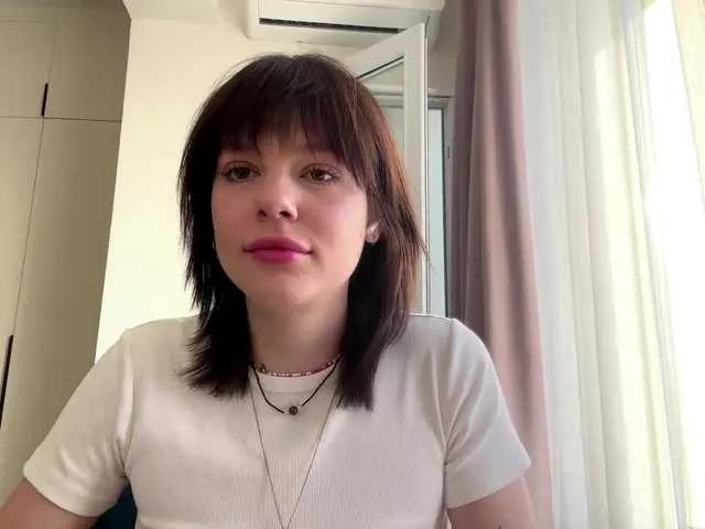 AmadaTuransky from BongaCams