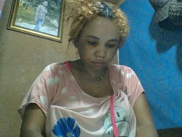 Amanah from BongaCams