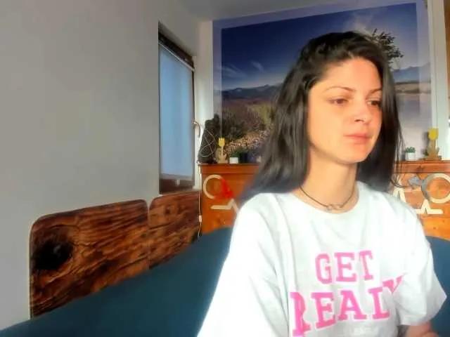 anissawhitens from BongaCams