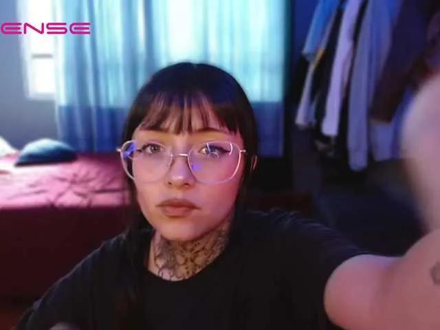azuna1 from BongaCams