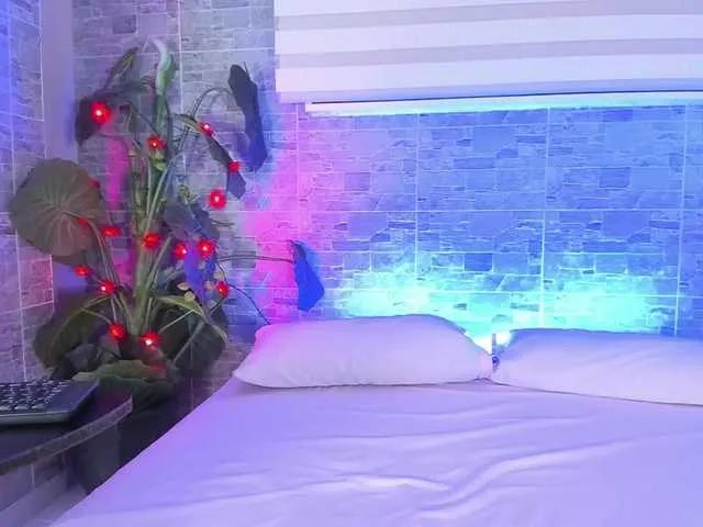 BellaBlazze from BongaCams