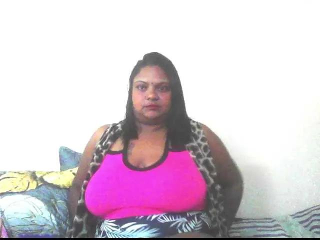 bellafire from BongaCams