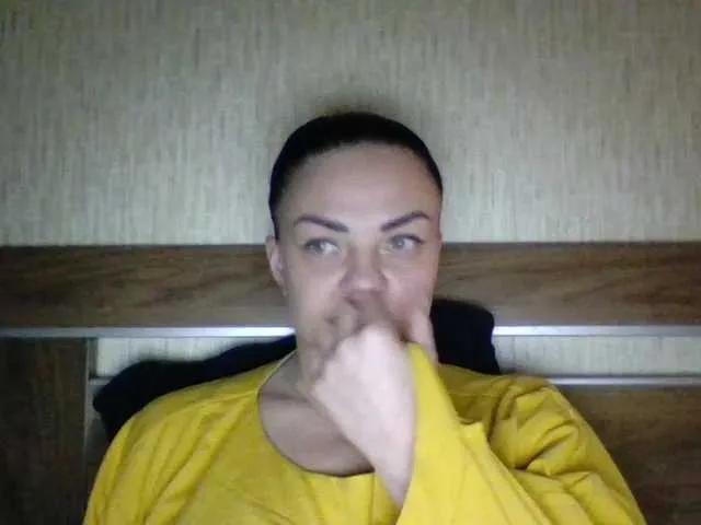 BlackPanther933 from BongaCams