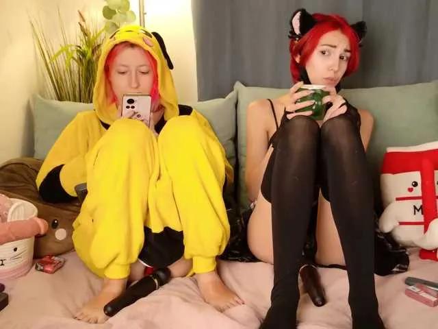 Join hot escort Bloom-and-Shen Bloom-and-Shen from BongaCams