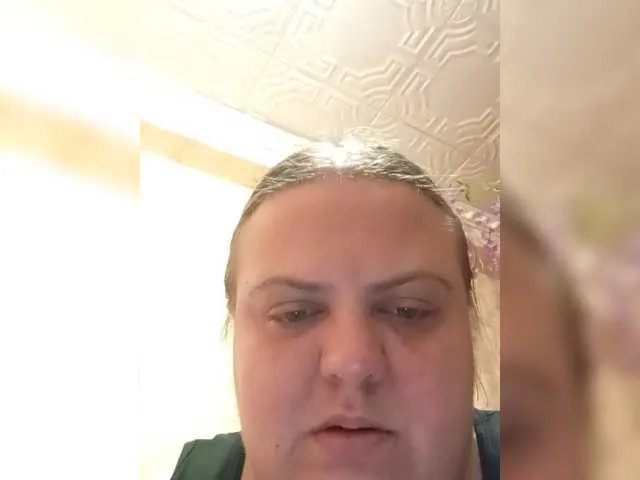 buffy-s-1 from BongaCams