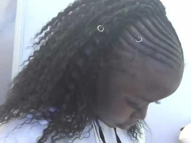 candynoir from BongaCams