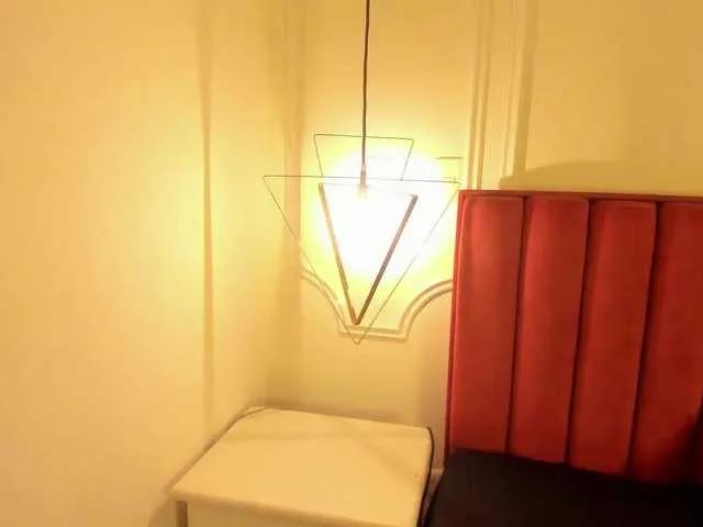 Masturbate to CelinaKyle1, she wants to masturbate for you CelinaKyle1 from BongaCams