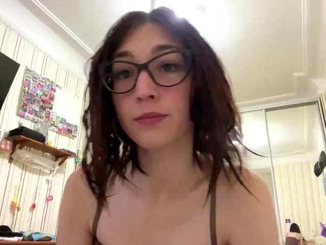 CherlynLinehan from BongaCams