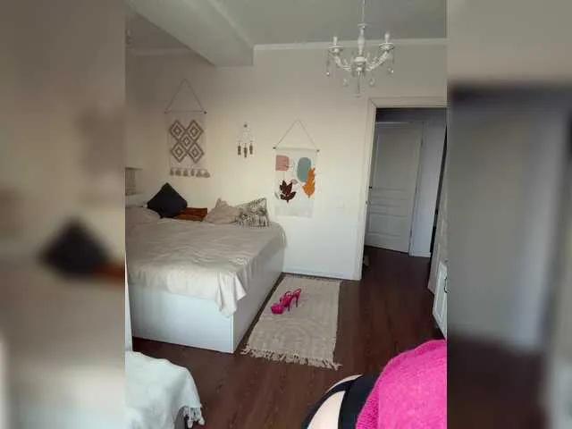 Checkout BongaCams's Crazyanna9 crazyanna9 from BongaCams