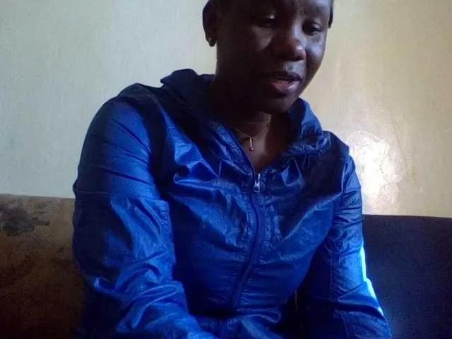 Creamier25 from BongaCams