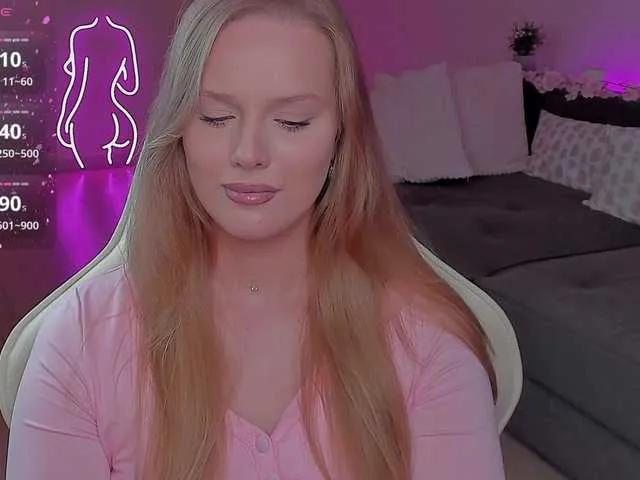 CristalWilliams from BongaCams