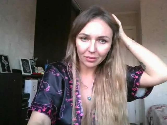 CuteFngelina from BongaCams