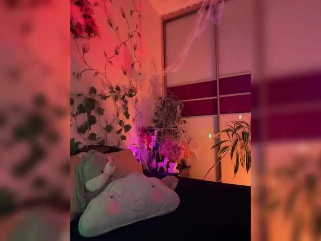 Try CutieDollBC, she wants to masturbate for you CutieDollBC from BongaCams