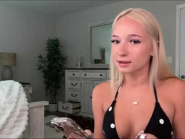 DariKoleva from BongaCams