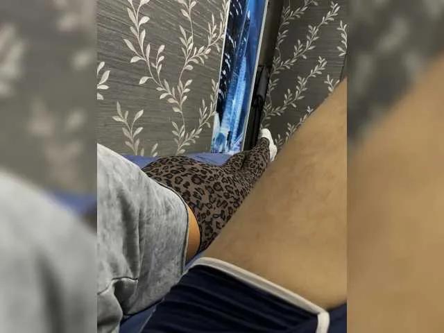 Watch Dii-6, they want to masturbate for you Dii-6 from BongaCams