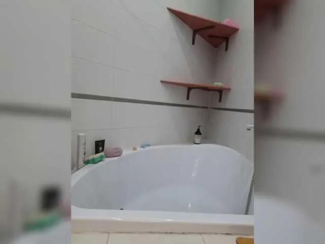 Try DIVORA, she wants to masturbate for you DIVORA from BongaCams