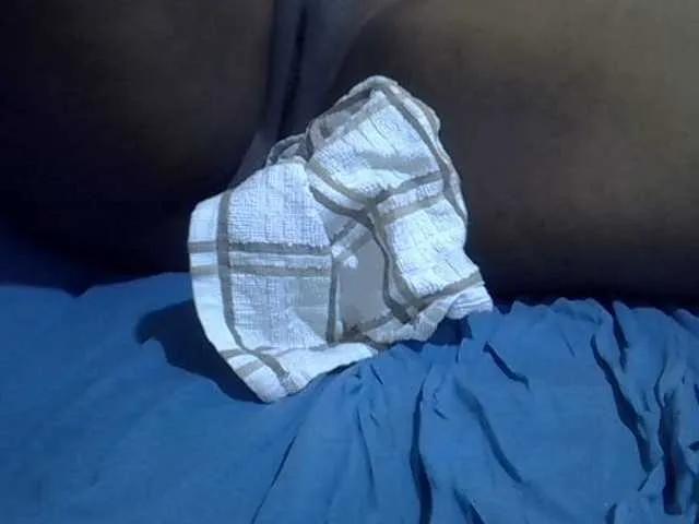 Ebonymaya from BongaCams