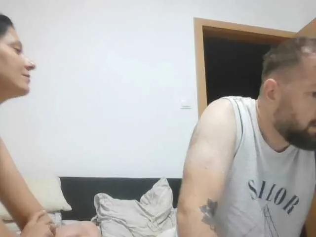 Emily-Jozef from BongaCams