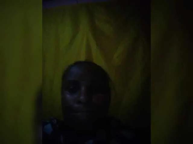 Emphi-30 from BongaCams