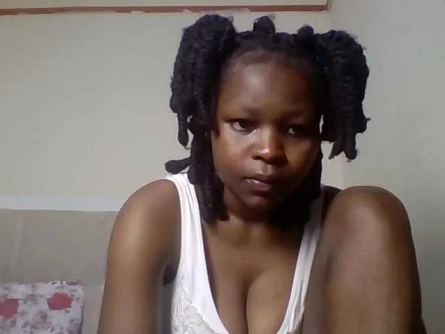 Empressvee from BongaCams