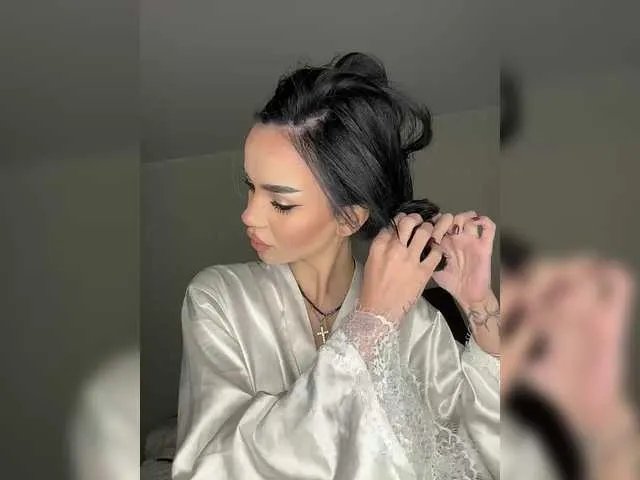 EvaDesire from BongaCams