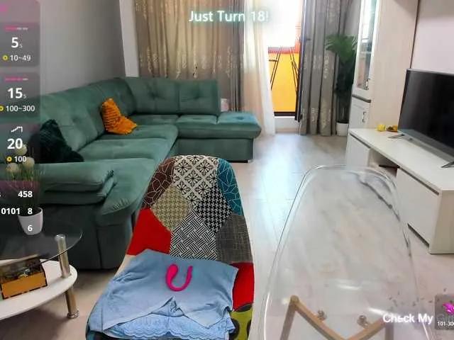 EveeEvian from BongaCams