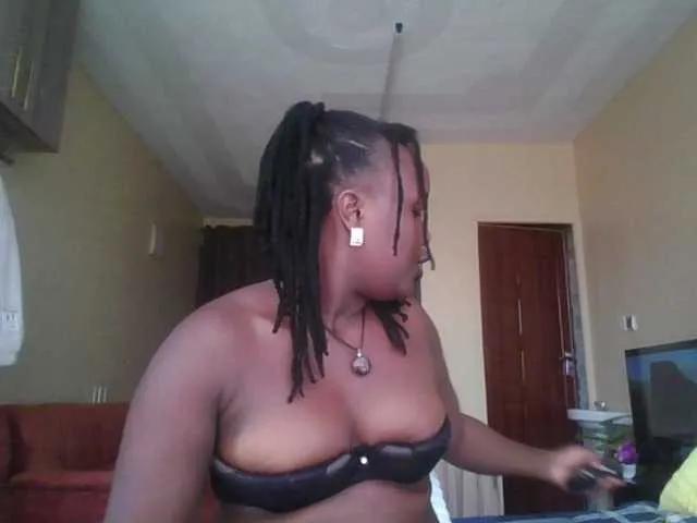 Fine-ass-bitch from BongaCams