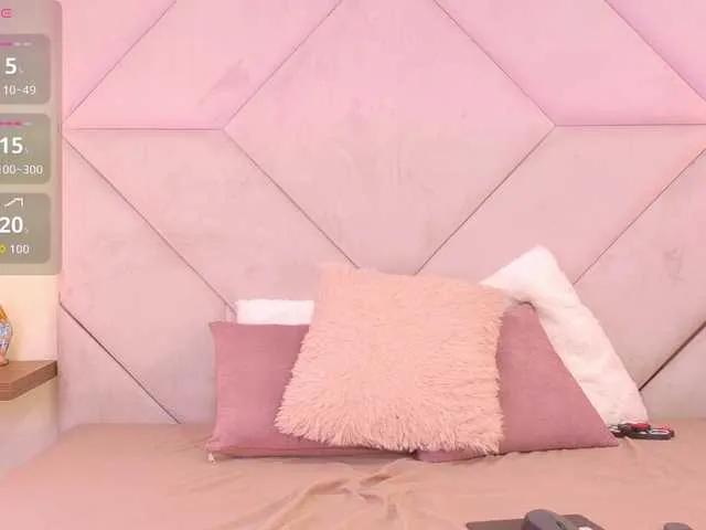 Slutty Gia-CaranGi from BongaCams Gia-CaranGi from BongaCams