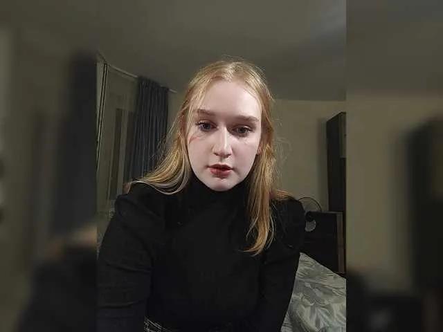 GreenElephant from BongaCams