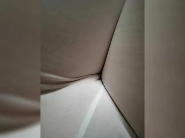 Icequeen0 from BongaCams