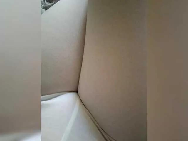 Icequeen0 from BongaCams
