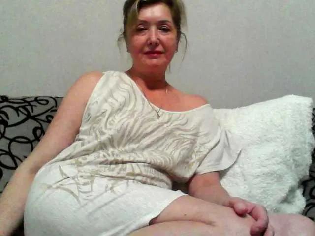 IrynaMolbertx from BongaCams