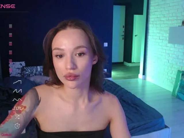 Jade-Lumin from BongaCams