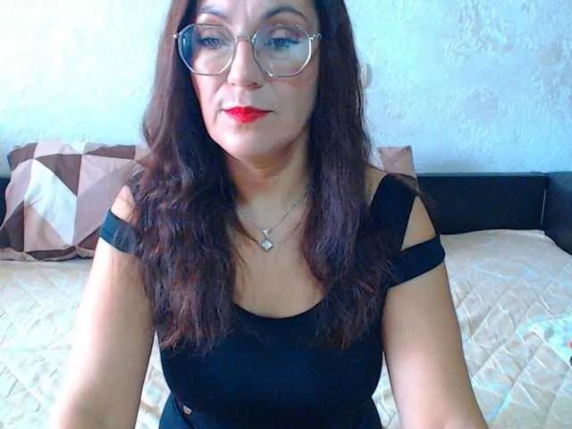 Admire 44 years old janettekitty from BongaCams janettekitty from BongaCams