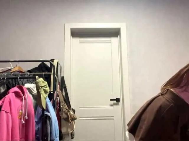 Jucycute from BongaCams