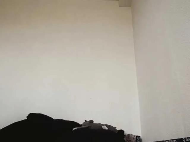 KeniaBarnet from BongaCams
