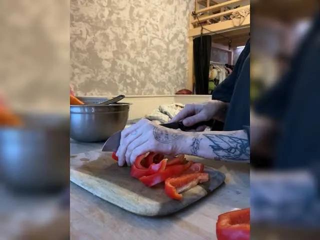 KettiKin from BongaCams