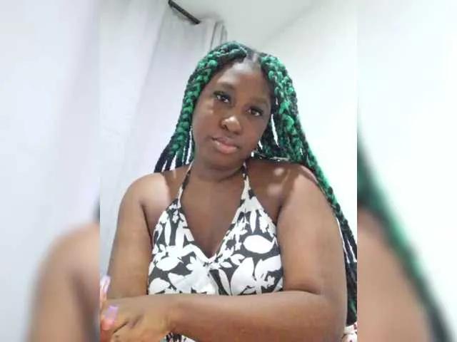 Khaliholmes from BongaCams