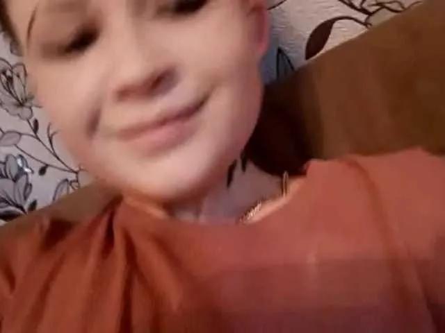 KristleKumro from BongaCams