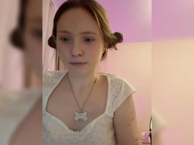 l1ttle-puppy from BongaCams