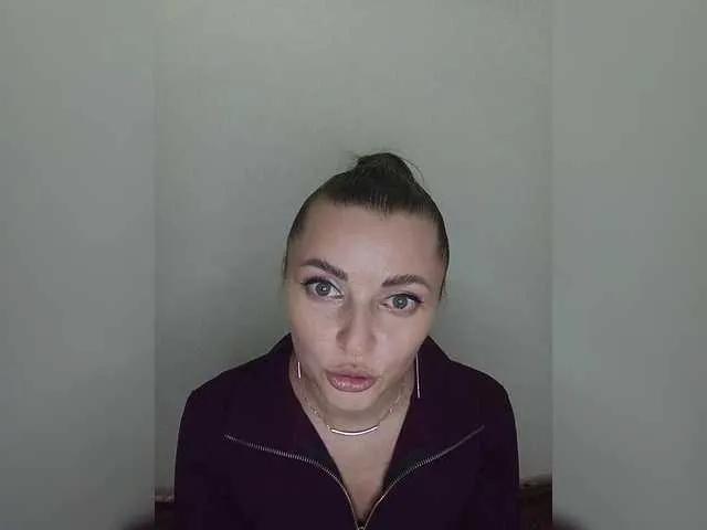 Lakshmi from BongaCams