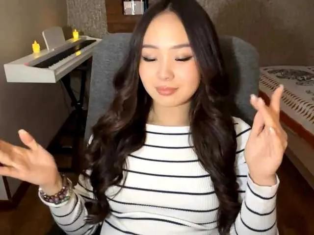 LatrishaAltigs from BongaCams