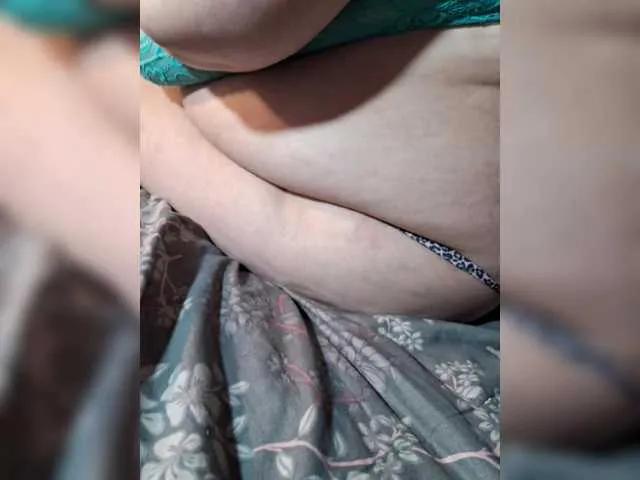 Leoncarpita from BongaCams