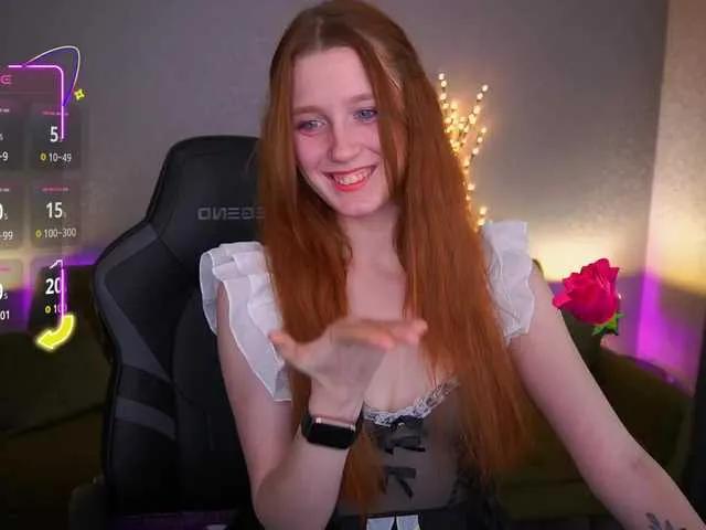 LiluReds from BongaCams