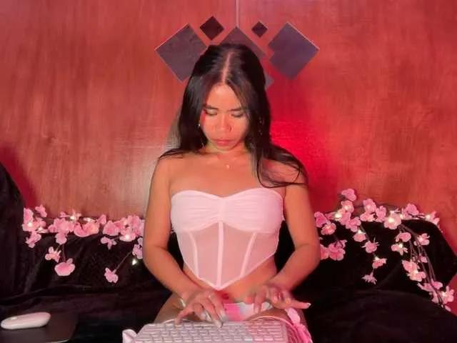 LilyJelly from BongaCams